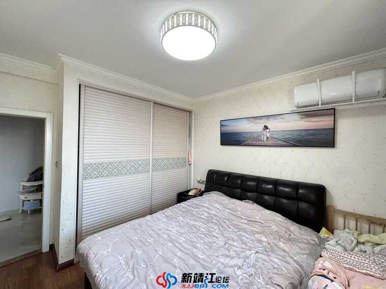 wechat_upload1728963176670de2680cc1d