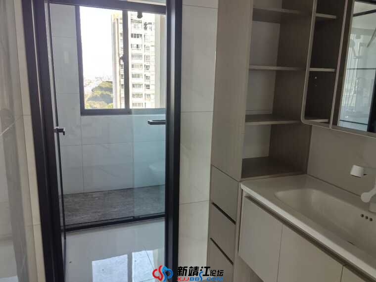 wechat_upload173985018767b401cb5099a